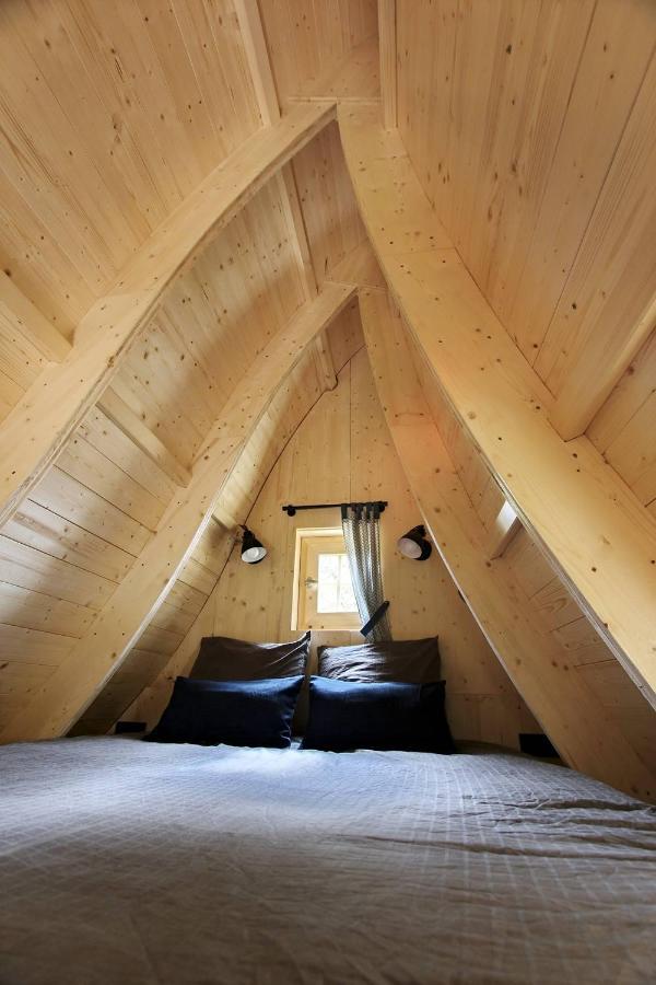 La Cabane De Merlin Les Molières Esterno foto